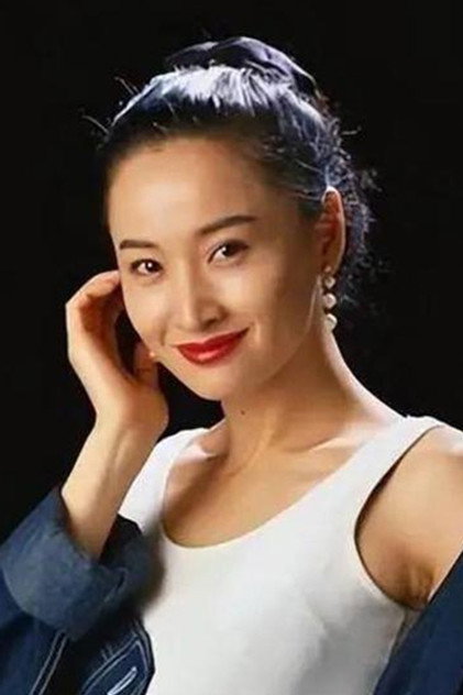 于莉