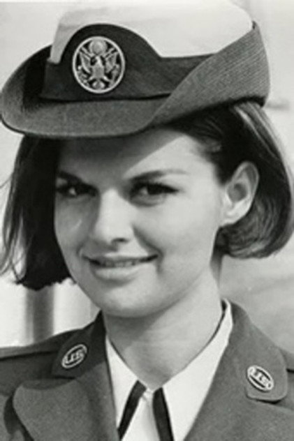 Luree Holmes