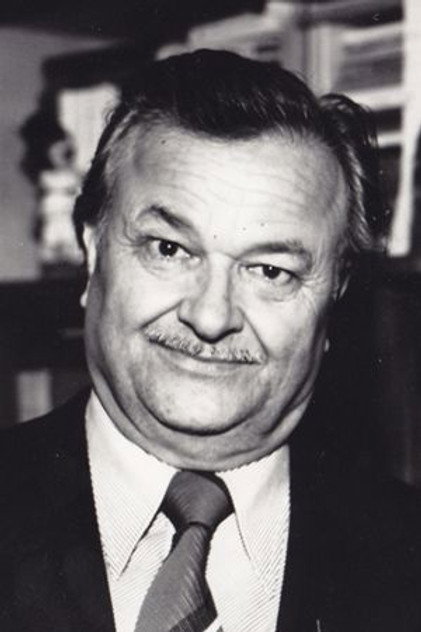 Константин Константинов