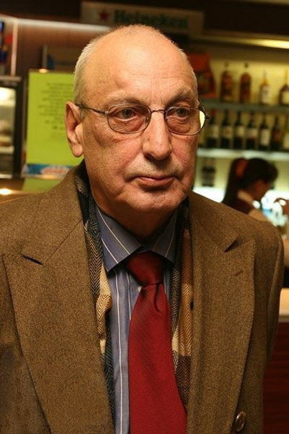 Армен Медведев