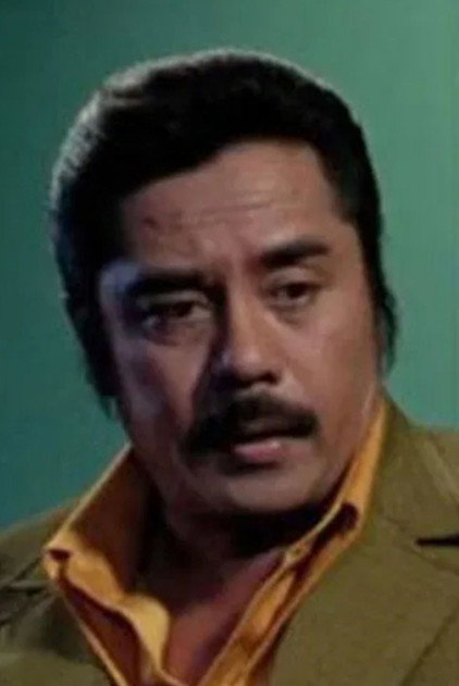 Vic Silayan